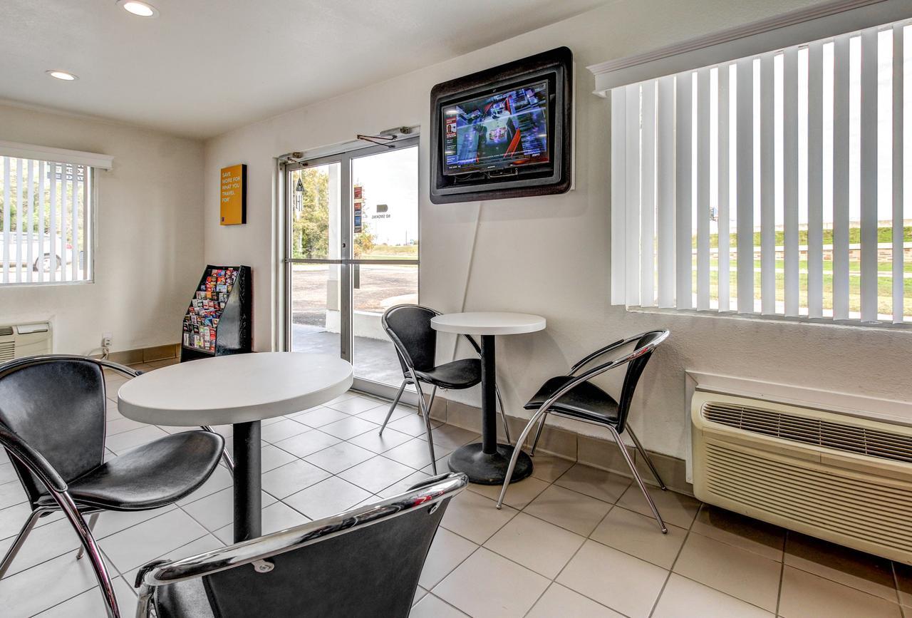 Motel 6 Waco - Lacy Lakeview Bellmead Eksteriør bilde