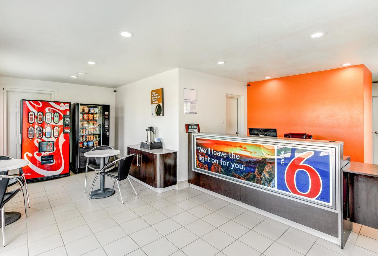 Motel 6 Waco - Lacy Lakeview Bellmead Eksteriør bilde