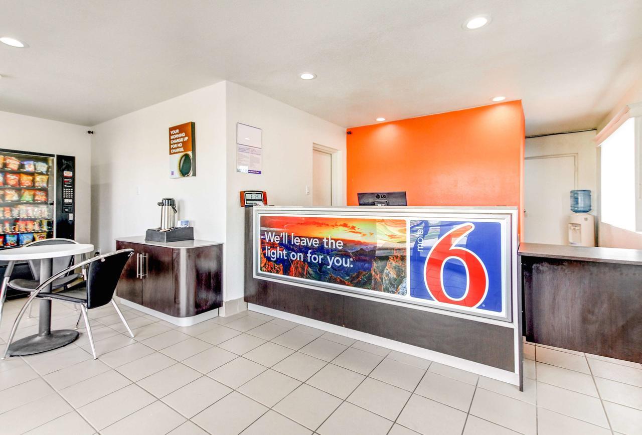 Motel 6 Waco - Lacy Lakeview Bellmead Eksteriør bilde