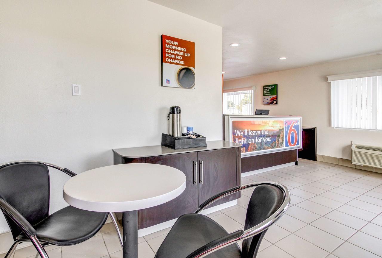 Motel 6 Waco - Lacy Lakeview Bellmead Eksteriør bilde